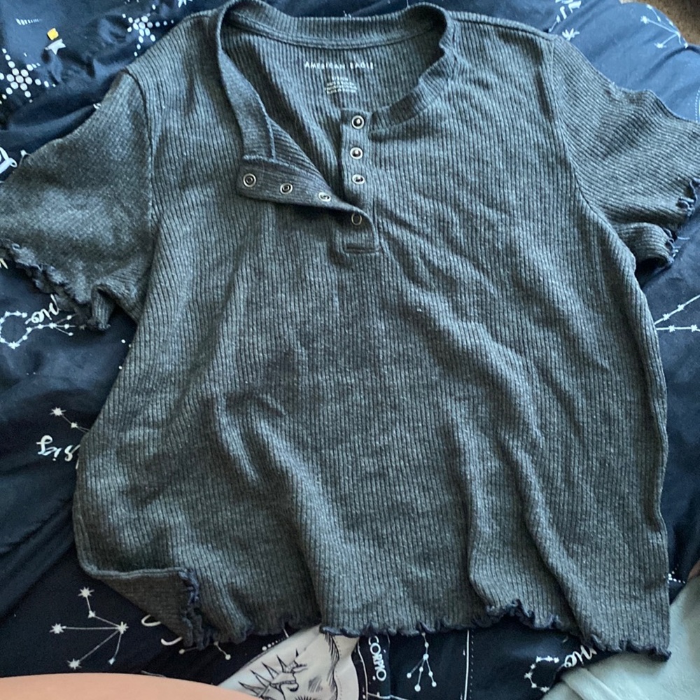 American eagle grey, textured, crop top